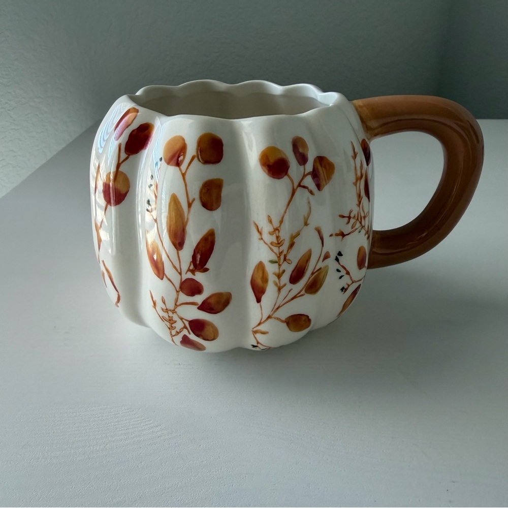 Anthropologie Floral Harvest Pumpkin Mug, 20 oz